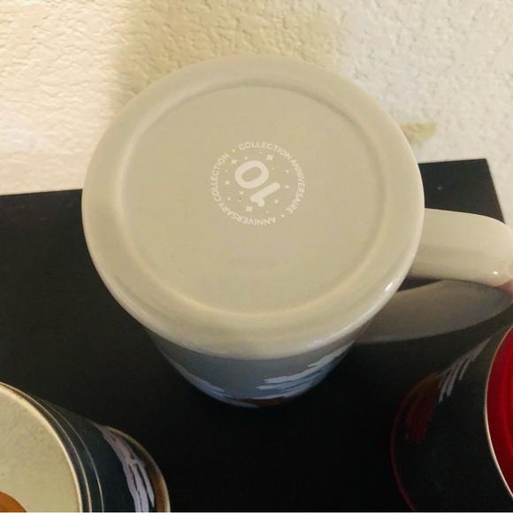 David’s Tea Set of 3 mug with lid and enpty cannisters for loose tea, brown bear - Picture 5 of 7